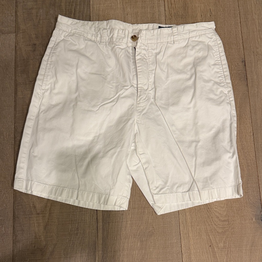 Vineyard Vines Cream Flat Front Men's Shorts